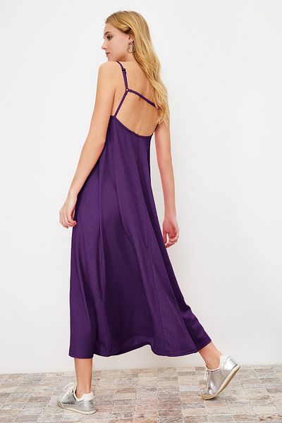 Trendyol Collection Rochie maxi mov în linie A - bretele reglabile, guler pătrat, tricotat cu textura înfășurată TWOSS24EL00060