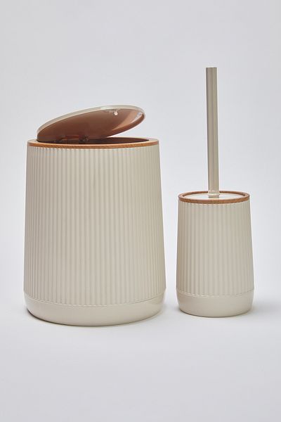 Trendyol Collection Σετ 2 πλαστικών ξύλινων λεπτομερειών Κάδος απορριμμάτων και βούρτσα μπάνιου - TPHSS25BST00000