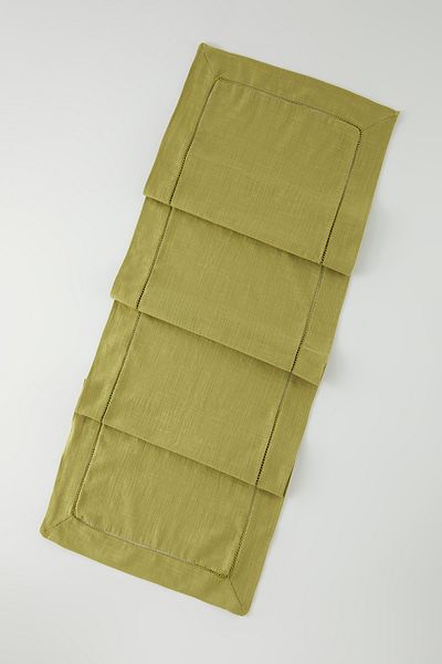 Trendyol Collection Ölgrüner Runner im Leinen-Look mit Stickereidetails, 40 x 140 cm