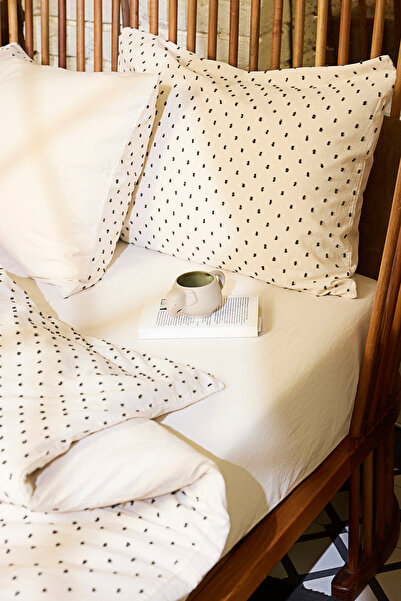 TRENDYOLMİLLA HOME Двоен комплект завивки от 100% памук 200x220 см TPHSS25CKN00010