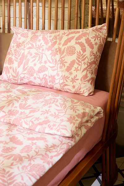 Trendyol Collection Zestaw poszewek na kołdrę w kwiatowy wzór - różowy, bawełna, poliester, 160X220 cm Tphss25Tkn00003