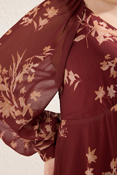 Trendyol Curve Vínové šifonové tkané šaty větší velikosti