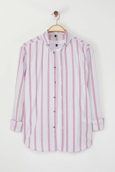 Trendyol Collection Weinrot*001 Slim-Fit-Hemd mit Knopfkragen und schmaler Linie TMNSS20GO0092