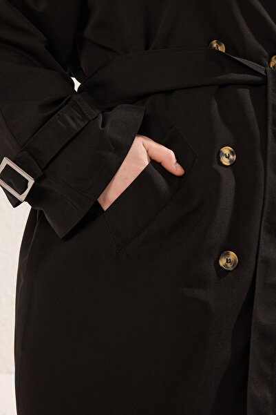 Trendyol Curve Чорний довгий оверсайз плюс розмір Trenckot TBBSS25BM00002