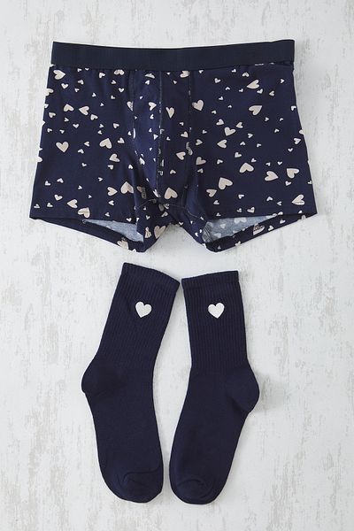 Trendyol Collection Marineblaues, herzförmiges Geschenksocken-Boxer-Unterwäsche-Set zum Valentinstag