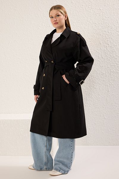 Trendyol Curve Schwarzer langer, übergroßer Trenchcoat TBBSS25BM00002
