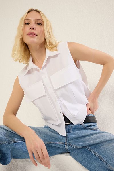 Trendyol Collection Λευκό Utility Λεπτομέρεια τσέπης Μηδενικό μανίκι κανονικό υφαντό πουκάμισο TWOSS25GO00041