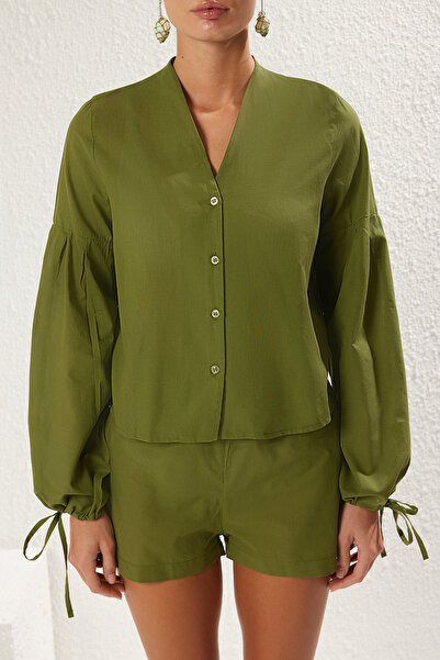 Trendyol Collection Khaki Blouse and Shorts Set - Flywheel Detail Tbess25Au00014