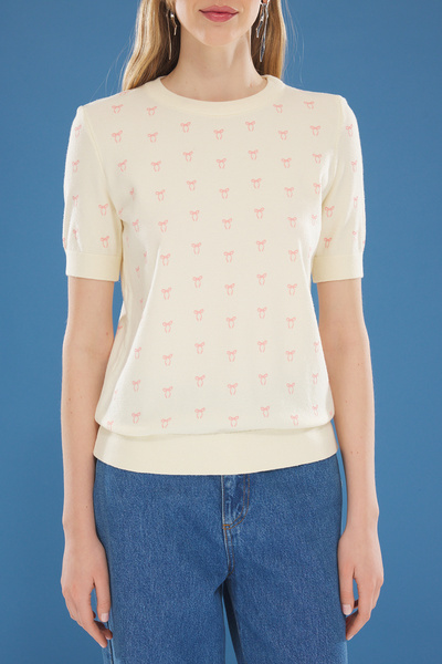 Trendyol Collection Ecru Ribbon Printed Premium Thread / Special Thread Knitwear Blouse Twoss25Bz00196