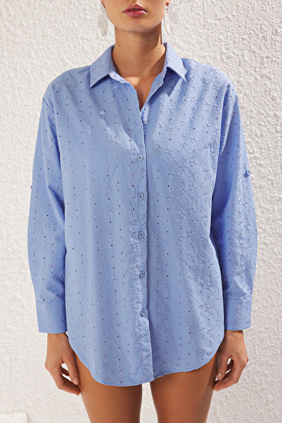 Kolekcia Trendyol Modrá tkaná plážová košeľa TBESS25GO00001