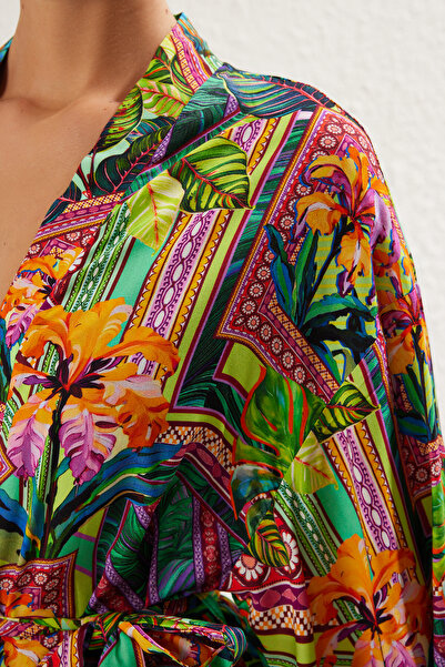 Trendyol Collection Multicolor Print Short Woven 100% Wool/Viscose Kimono&Kaftan