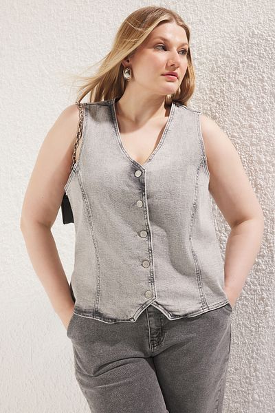 Trendyol Curve Graue Jeansweste TBBSS24BH00002