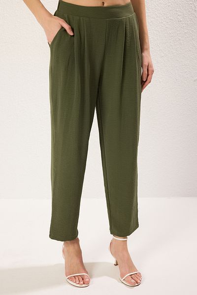 Trendyol Collection Khaki Harem/Shalwar Fit Relaxed Fit Elastic Waist Woven Pants Twoss25Pl00068