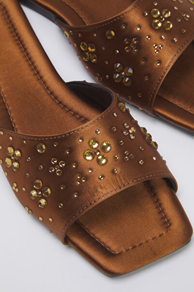 TRENDYOL SHOES Καφέ Πέτρινες Σατέν Κομψές Γυναικείες Παντόφλες TAKSS25TE00025