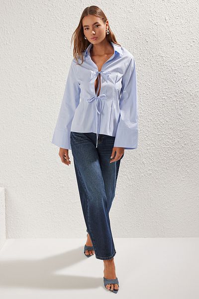 Trendyol Collection Blue Fitted/Fitted Shirt Twoss25Go00067