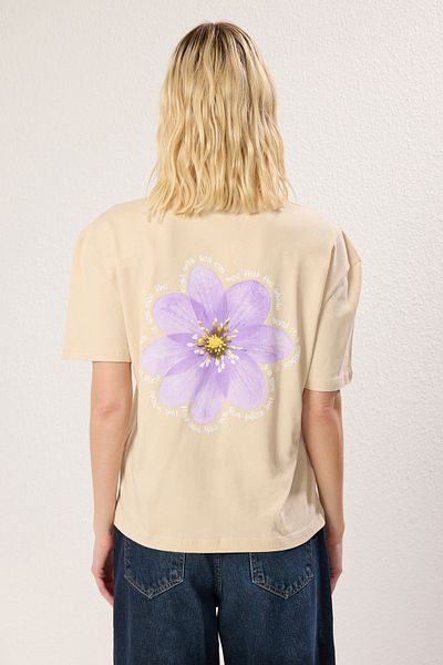 Trendyol Collection Ediție limitată - Tricou cu croiala largă imprimat pe spate 100% bumbac culoare piatră TWOSS23TS00374