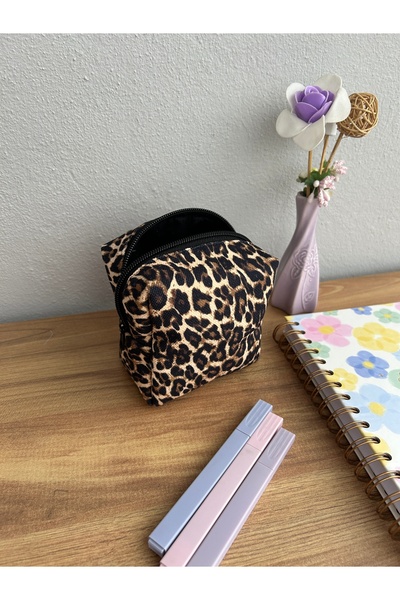 minyaturhayalim Siyah fermuarlı Leopar desenli ped çantası mini makyaj çantas...
