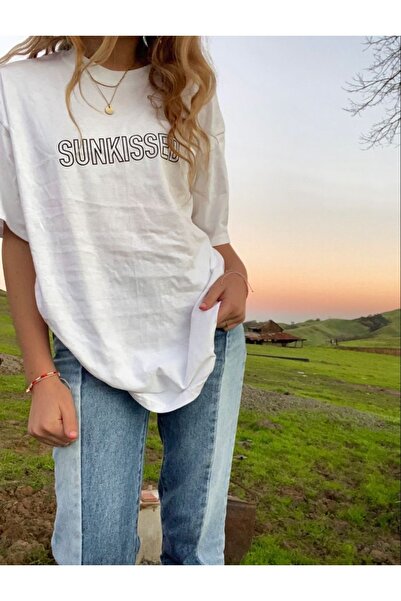 Jose Clothing Women's White Self Patterned Crew Neck Oversize Cut T-Shirt