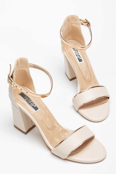 Generic Brand Women's Black Heeled Shoes - 7 cm Sole, Ankle Strap, Comfortable and Full Fit 115