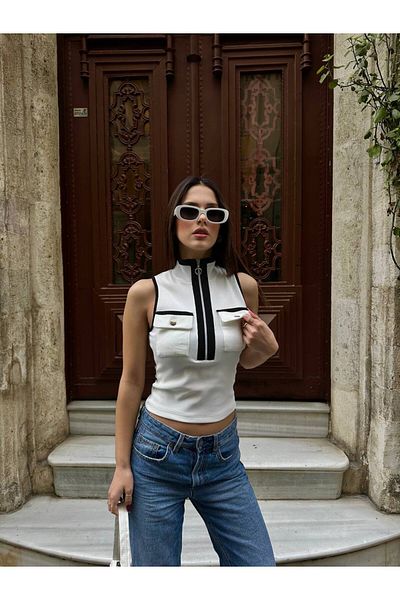 Butik Beyza Zippered Double Pocket Zero Sleeve Blouse