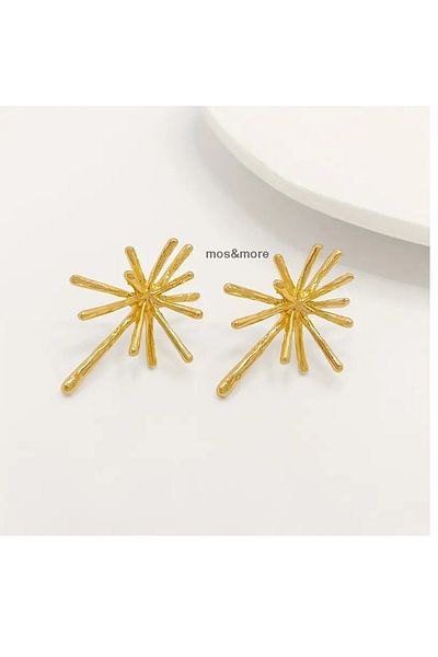 mos&more Gold Asymmetrical Casual Women's Earrings