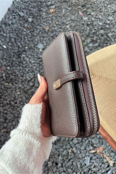 Yuka Atelier Faux Leather Wallet with Phone Compartment