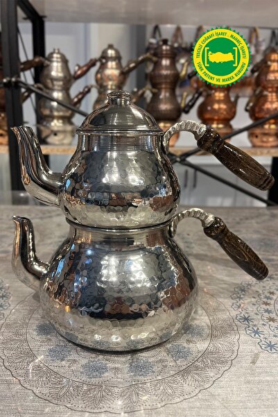 Yardımcı Bakır Since 1997 إبريق شاي جامبو نحاسي مطروق جذاب باللون الرمادي