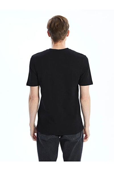 LC Waikiki Ανδρικό μπλουζάκι LCWAIKIKI Classic μαύρο με λαιμόκοψη με κοντό μανίκι χτενισμένο βαμβακερό