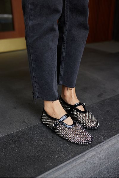 ANGELİNA JONES Santos Kadi̇N Si̇Yah Patent Leather Complete Stonė Ayakkabi̇