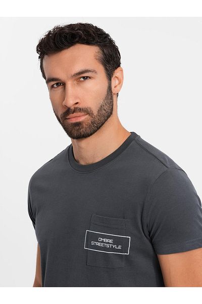 OMBRE Ombre Streetstyle pánské bavlněné tričko s kapesním potiskem - černé V1 OM-TSCT-0108 XL