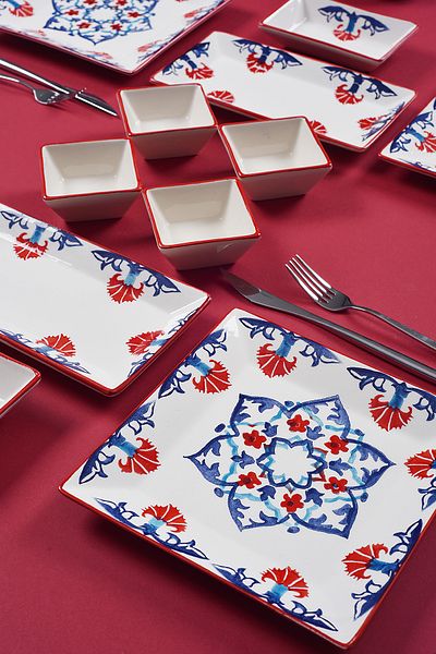 Piatti Naturali 12-Piece 4-Person Tile Breakfast Set Handmade Breakfast Presentation Set Serving Plates