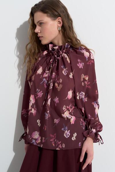 KADRİYE BAŞTÜRK Бордо червена риза с шарени яка и набрана клара