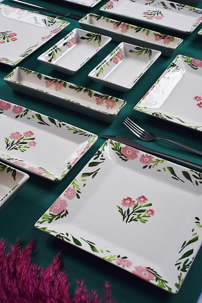 Piatti Naturali 16 Pieces 6-Person Spring Breakfast Set Handmade Breakfast Presentation Set Serving Plates