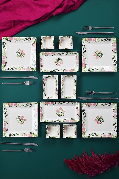 Piatti Naturali 12-Piece 4-Person Spring Breakfast Set Handmade Breakfast Presentation Set Serving Plates