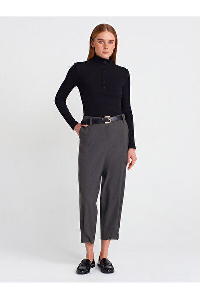 Dilvin 31435 Balıkçı Yaka Düğmeli Top-Siyah