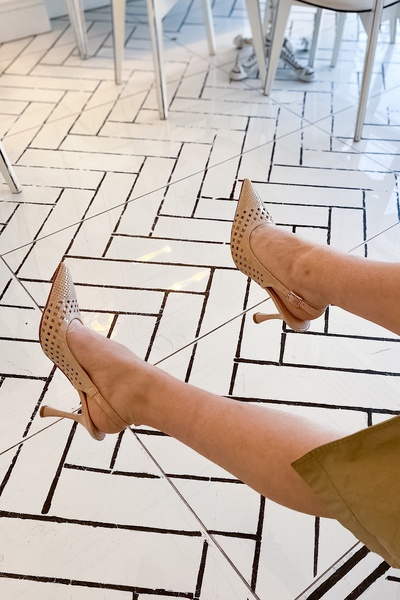 SHOEBELLAS Lucin Bej Rugan File Detaylı Kadın Topuklu Ayakkabı