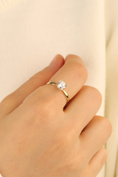 Çgk Çiğdem Gürel Kuyumculuk Sevgililer Günü Tektaş Altın Yüzük (IŞIKLI KUTU H...