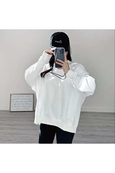 Nike Training Plus Essential Get Fit Dri Fit Graphic Crew Oversized Bol Kesim Kadın Sweatshirt