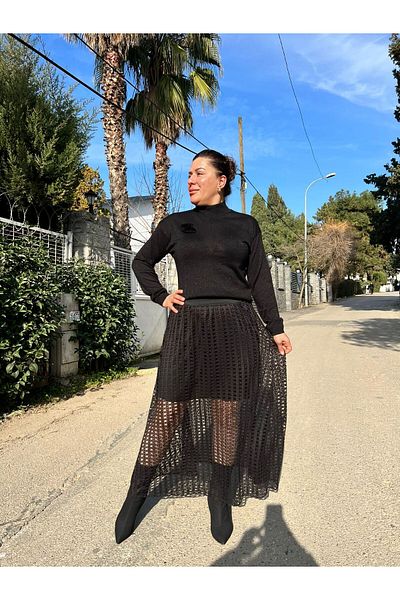 MJORA Black Lined Mesh Lace Lined Skirt