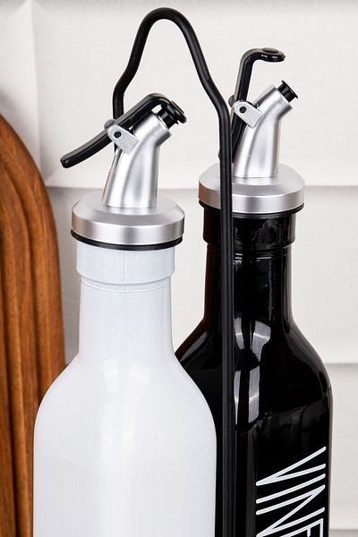 DNS HOME Set of 2 Glass Oil Pots Black and White Glass Oil Pots with Leak Proof Lock Lid Metal Stand 500ml