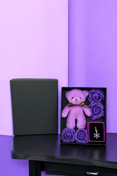 Zemtigo Kutu İçerisinde Mor Güller Lotus Kolye Ve Peluş Ayıcık Sevgiliye Hedi...