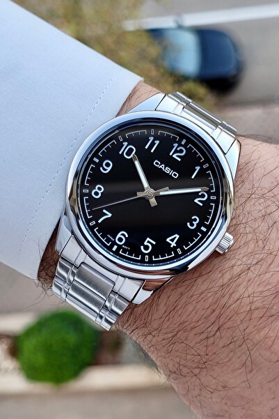 Casio Kadranı Siyah Kordonu Gümüş Renk Erkek Kol Saati