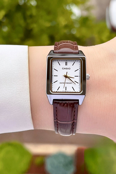 Casio Case Silver Cord Brown Women's Wristwatch