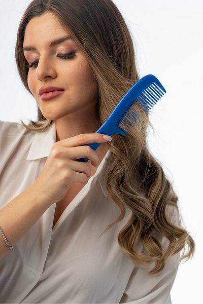Vepa مشط بمقبض كبير للغاية 940 - مريح، توازن الزيت، فتح مريح