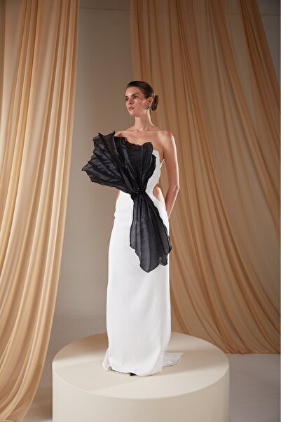 Nazzan STRAPLEZ PENCERE DETAYLI ORGANZE FİYONK İLAVELİ  ŞIK ZARİF UZUN ABİYE ...