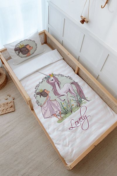Tuğba Kuğu Montessori Iconic Series Duvet Cover Set - Chat with Unicorn (100X200)