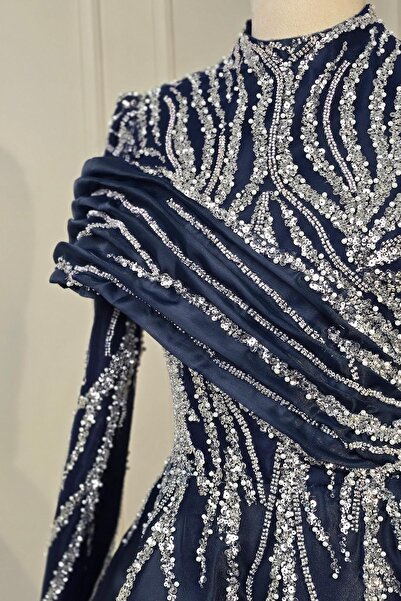 Yonca Moda Evi Lacivert Drapeli Özel Tasarım Abiye 7918