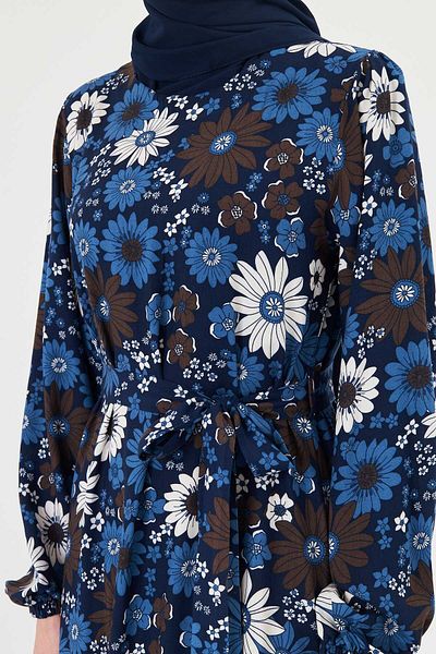 armonika Rochie albastră hijab cu fermoar - decolteu, fustă cu volane, cu eșarfă - ARM-25K 001101