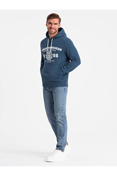 OMBRE Pánská mikina s kapucí klokan s vysokoškolským potiskem - tmavě modrá V2 OM-SSPS-0143 S