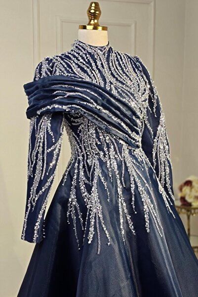 Yonca Moda Evi Lacivert Drapeli Özel Tasarım Abiye 7918